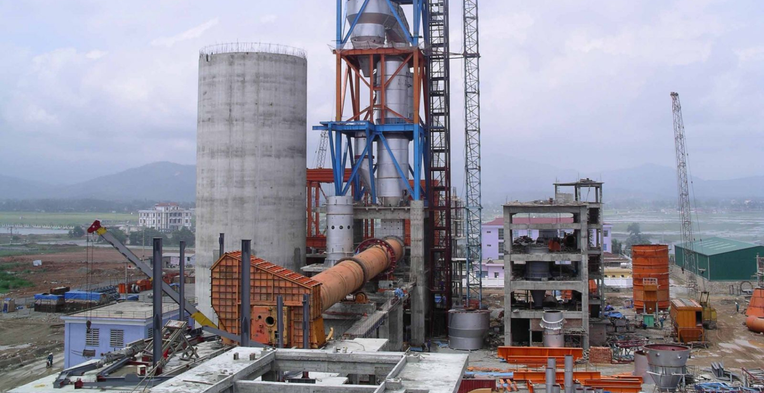 Chế tạo kết cấu phi tiêu chuẩn trong nhà máy nhiệt điện, xi măng - IPC Steel Structure